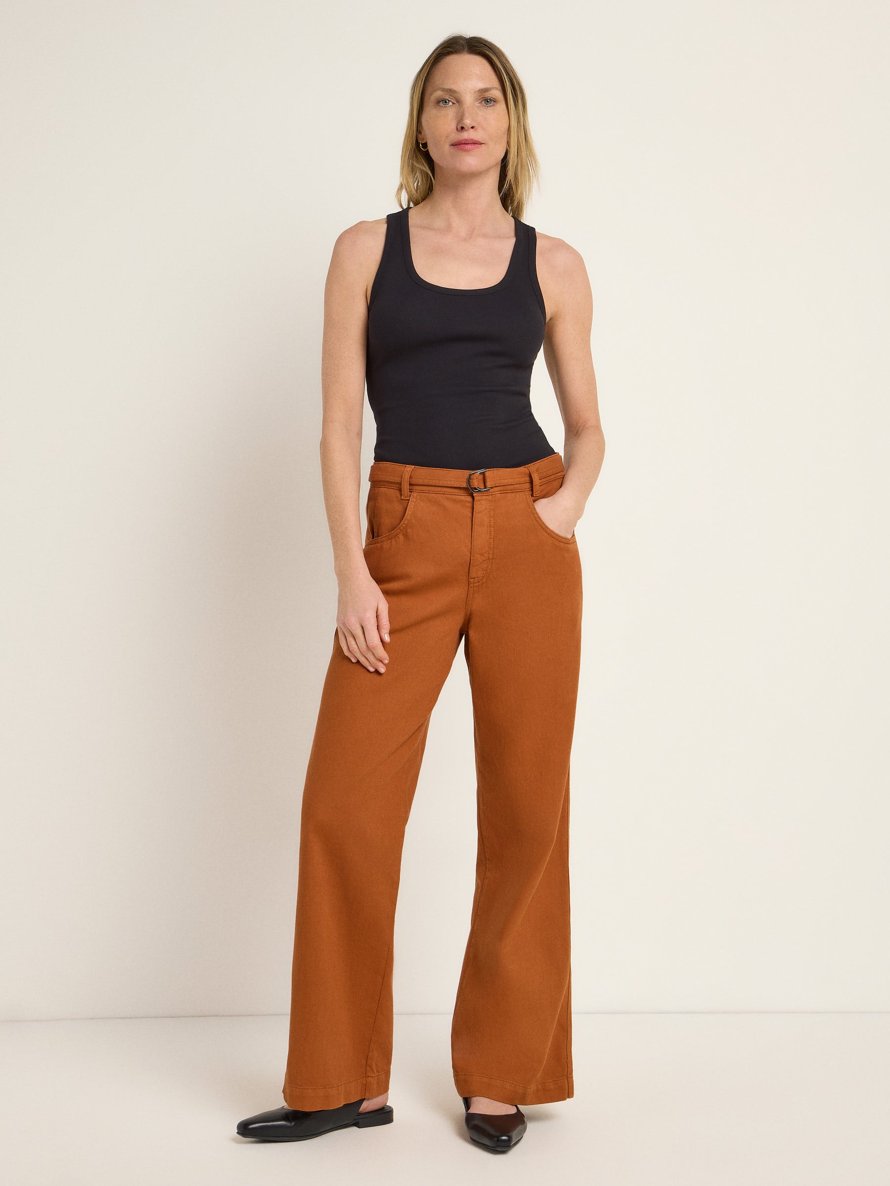 Lanius Pants with Belt GOTS Almond