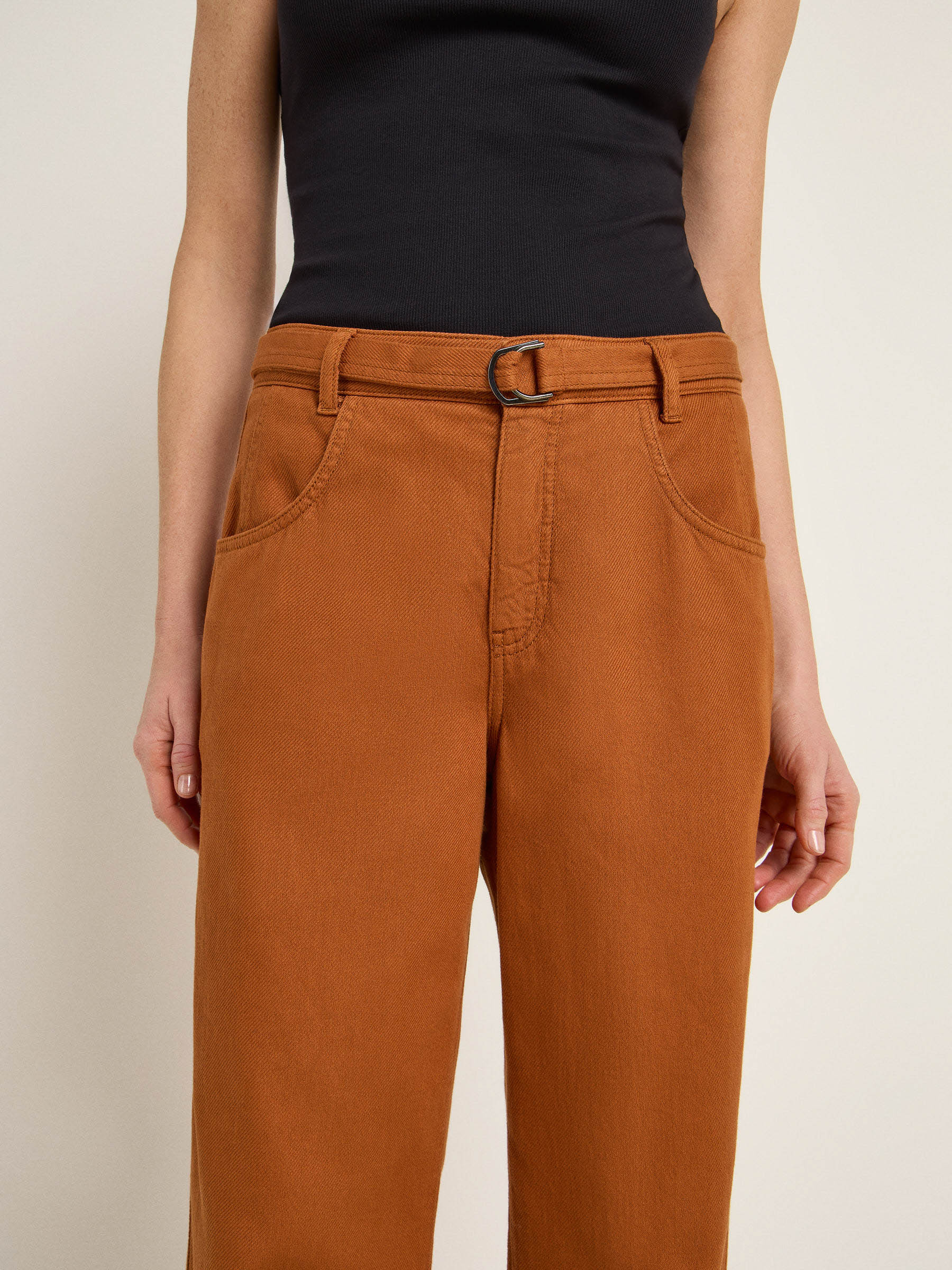 Lanius Pants with Belt GOTS Almond