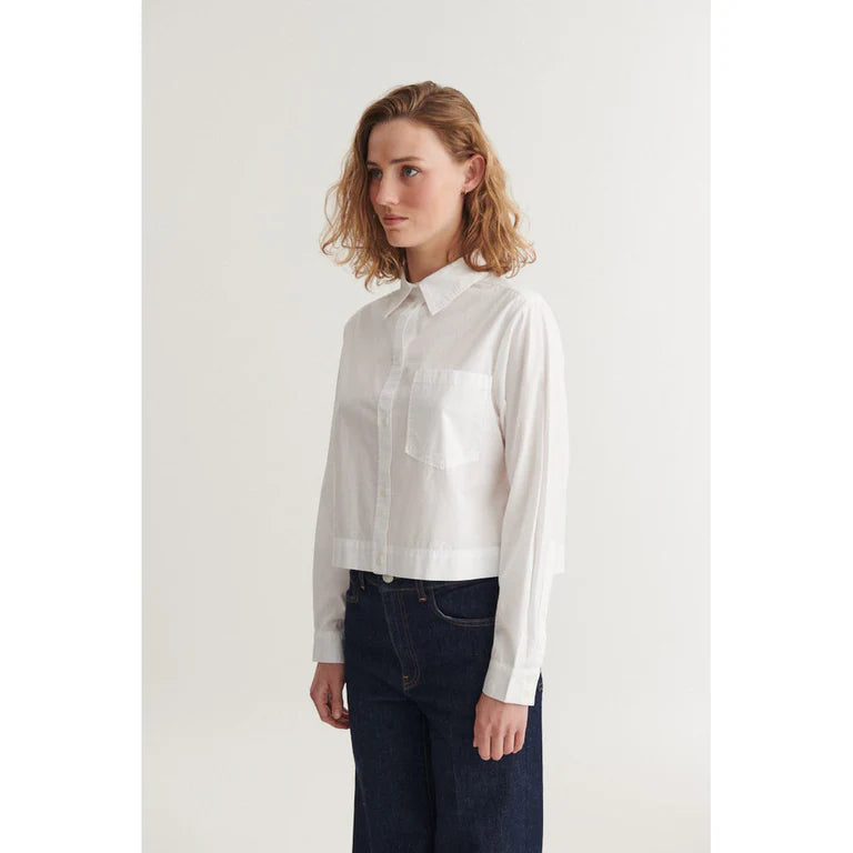 Basic Apparel - Silje Cropped Shirt - Bright White