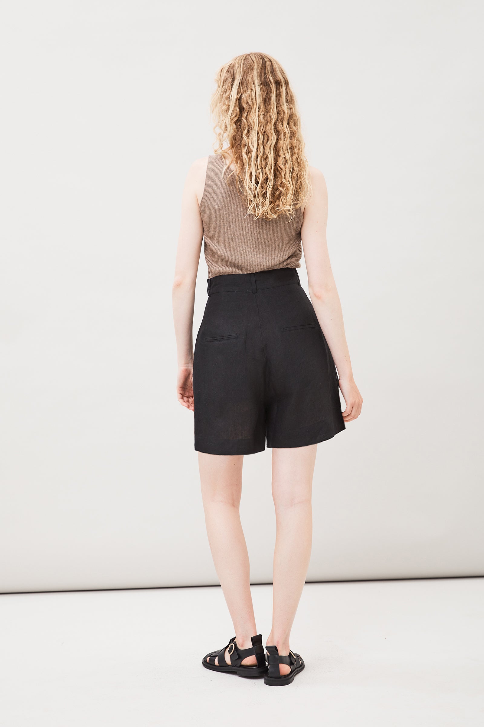 Maska Kaia Black