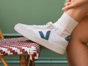 Veja V-90 Leather White California