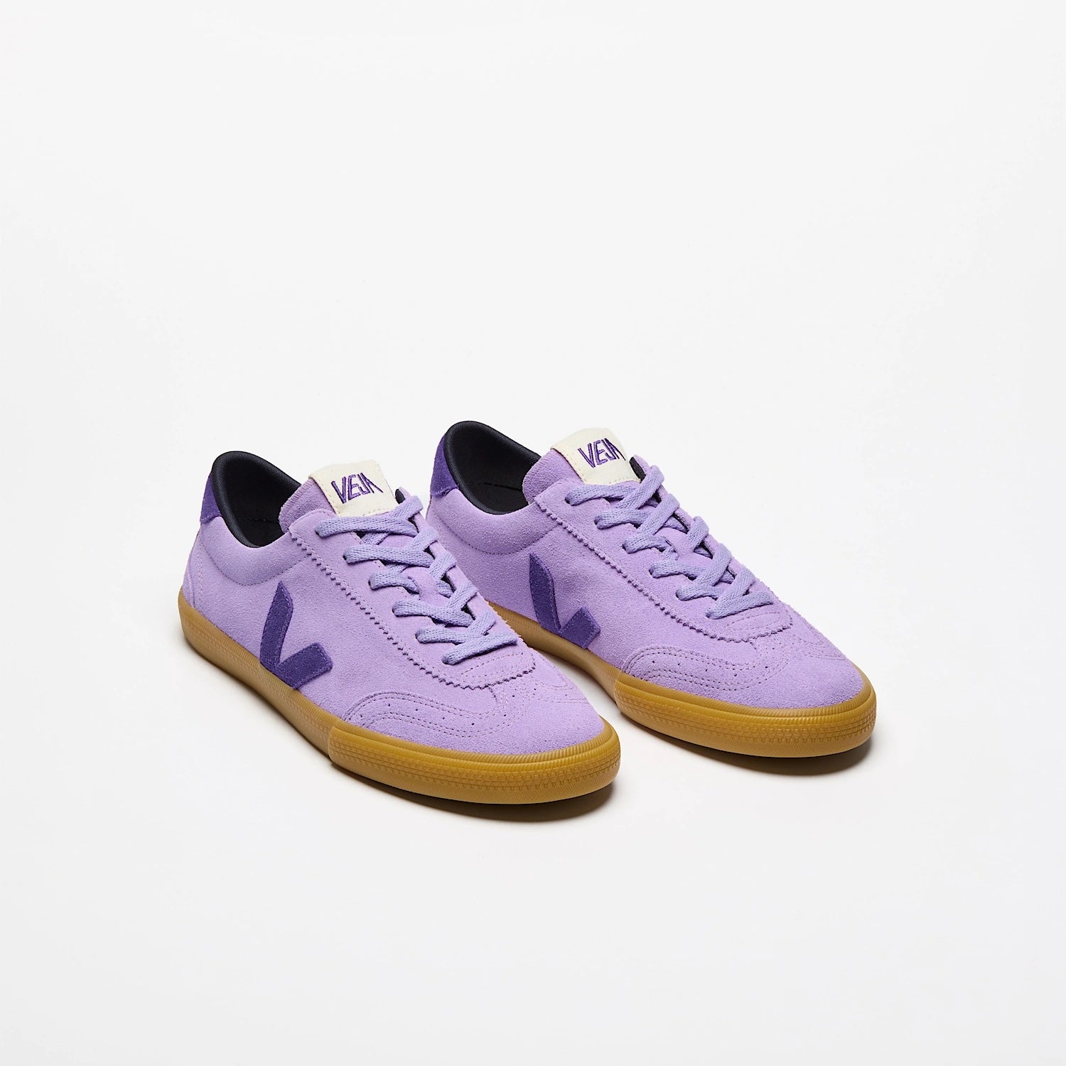 veja-volley-suede-purple-VO0320513_2.jpg