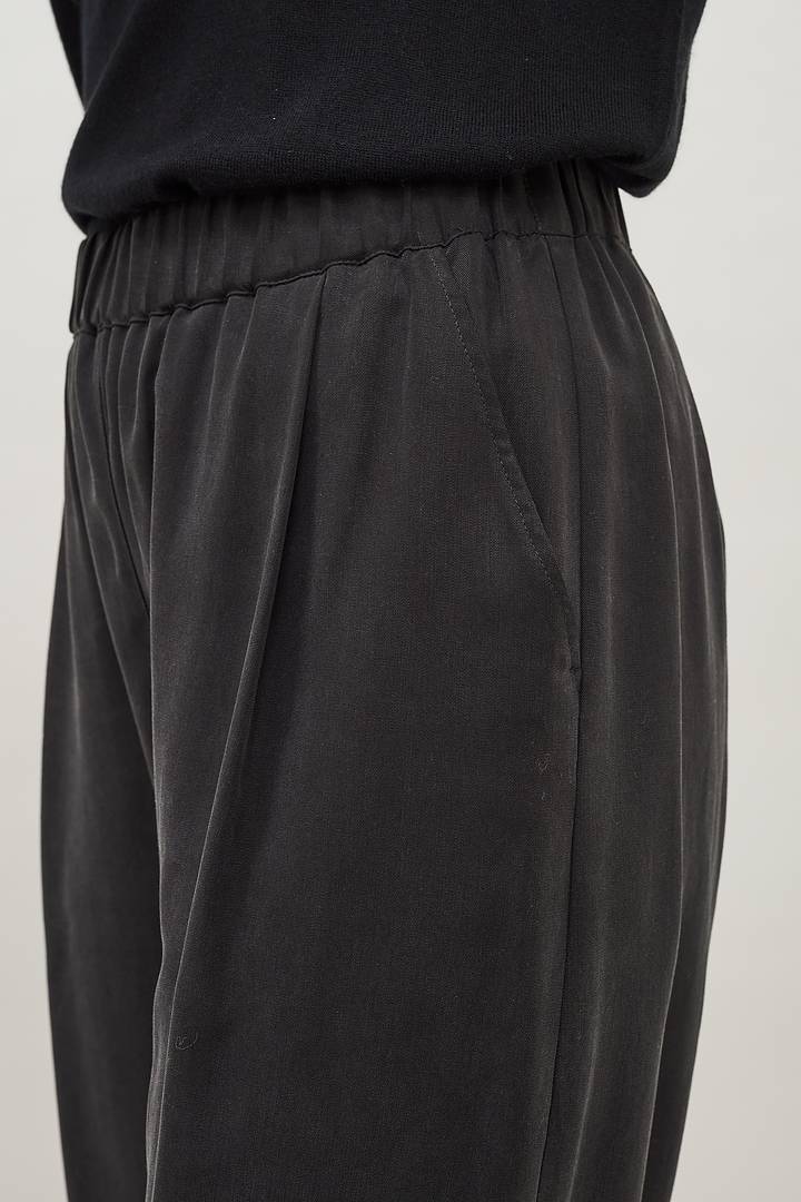 Jira Tencel Trousers - Black