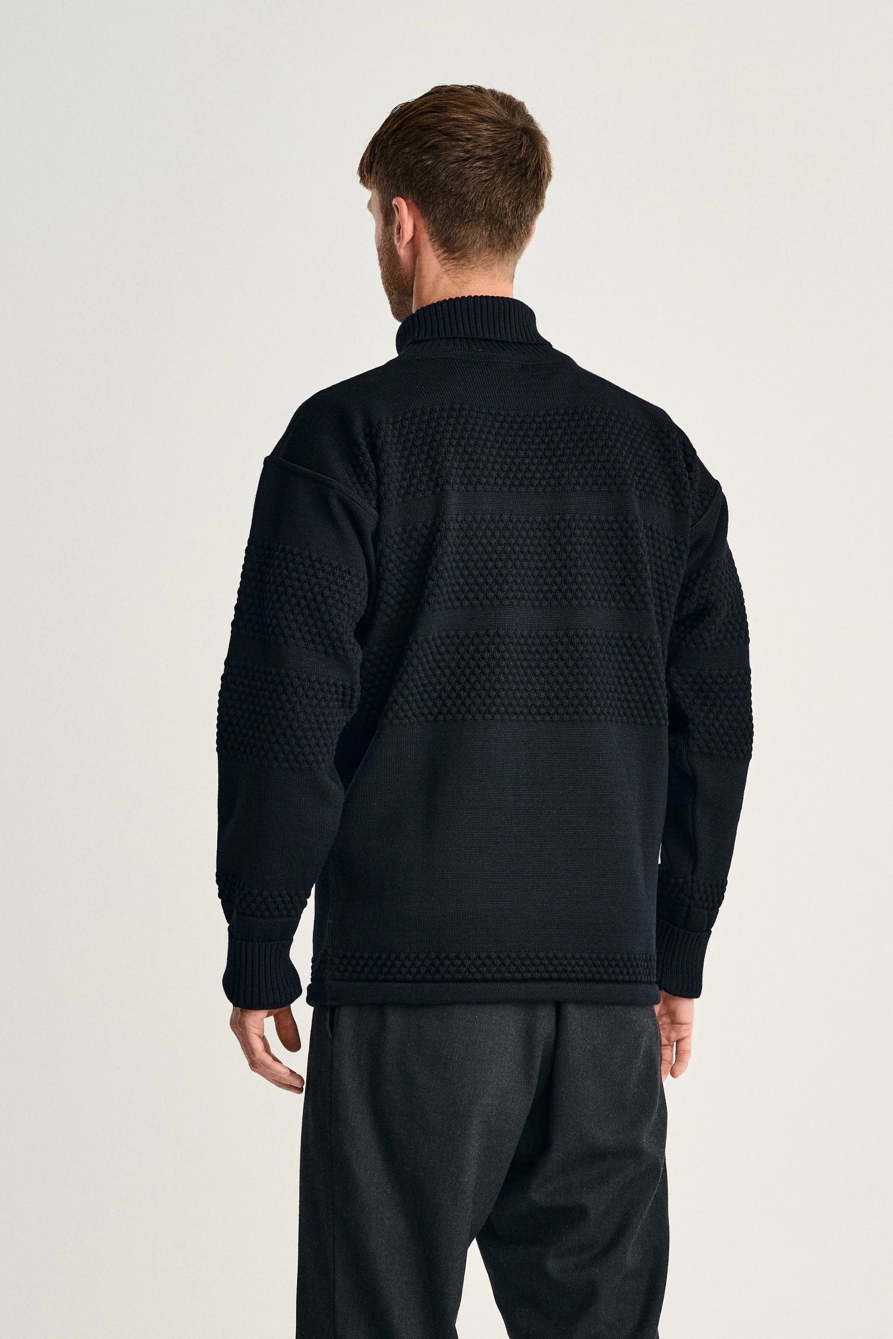 S.N.S Herning - Fisherman Sweater | høj hals, navy blue