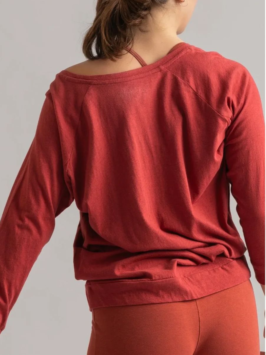 Yogamii Mukha Blouse - økologisk yogatøj  - surya red