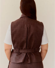 VIBE VIBE Justerbarbar vest med revers - Brun denim