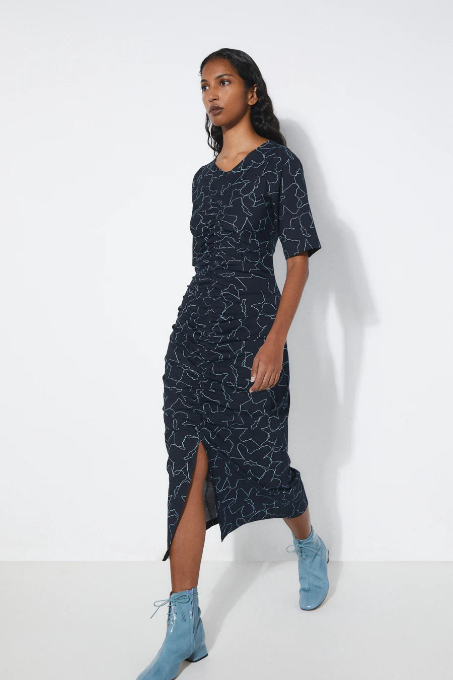 Rita Row - Pola Dress Flowers - Dark Navy