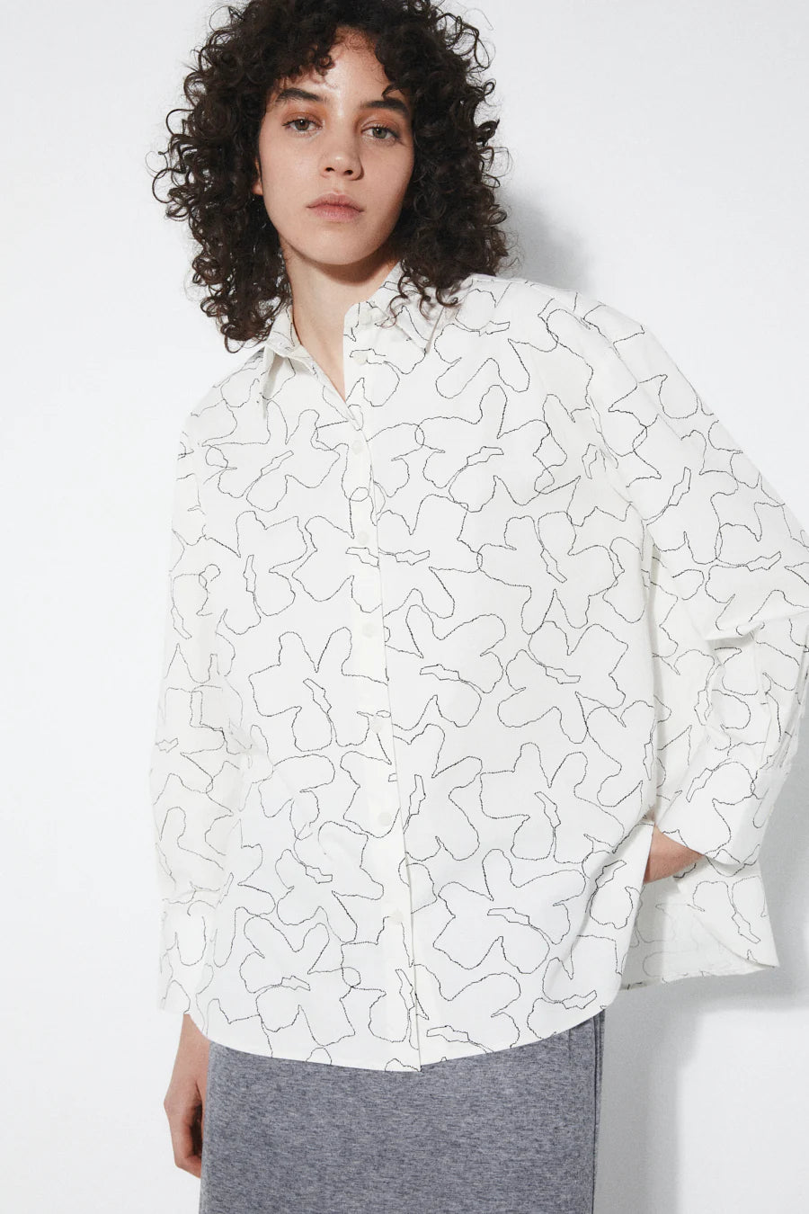 Rita Row - Brit Shirt Flowers - White