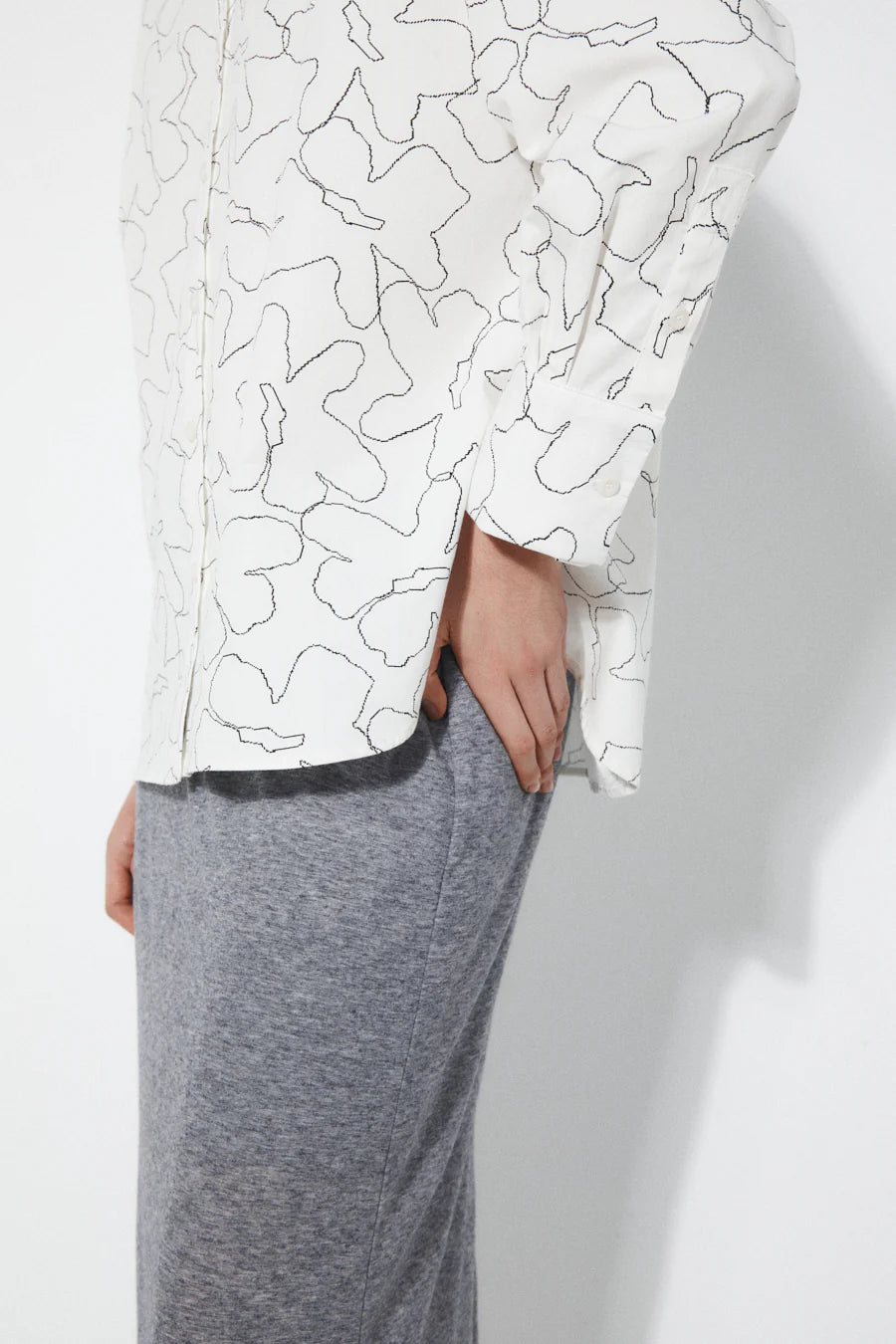 Rita Row - Brit Shirt Flowers - White