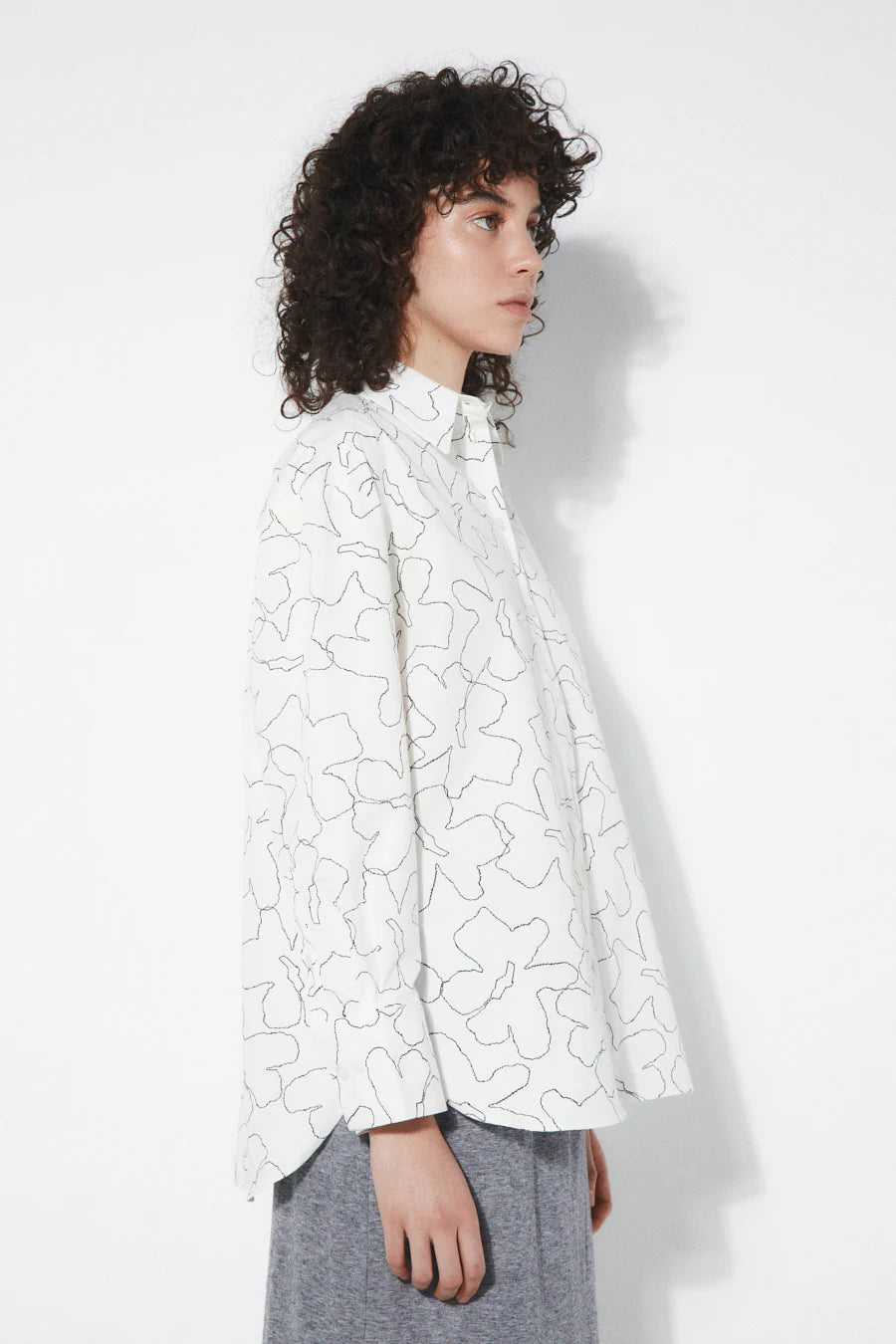 Rita Row - Brit Shirt Flowers - White