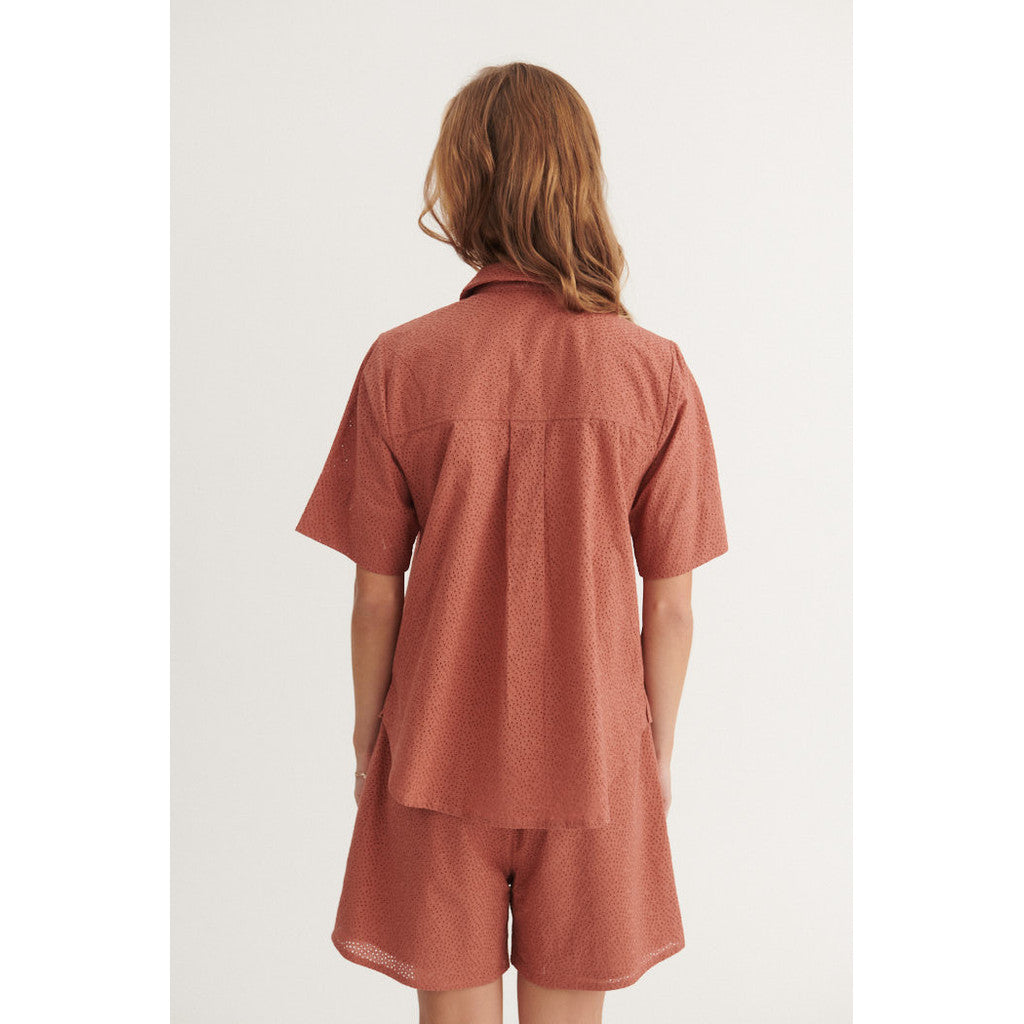Basic Apparel  Lotus SS Shirt Cedar Wood
