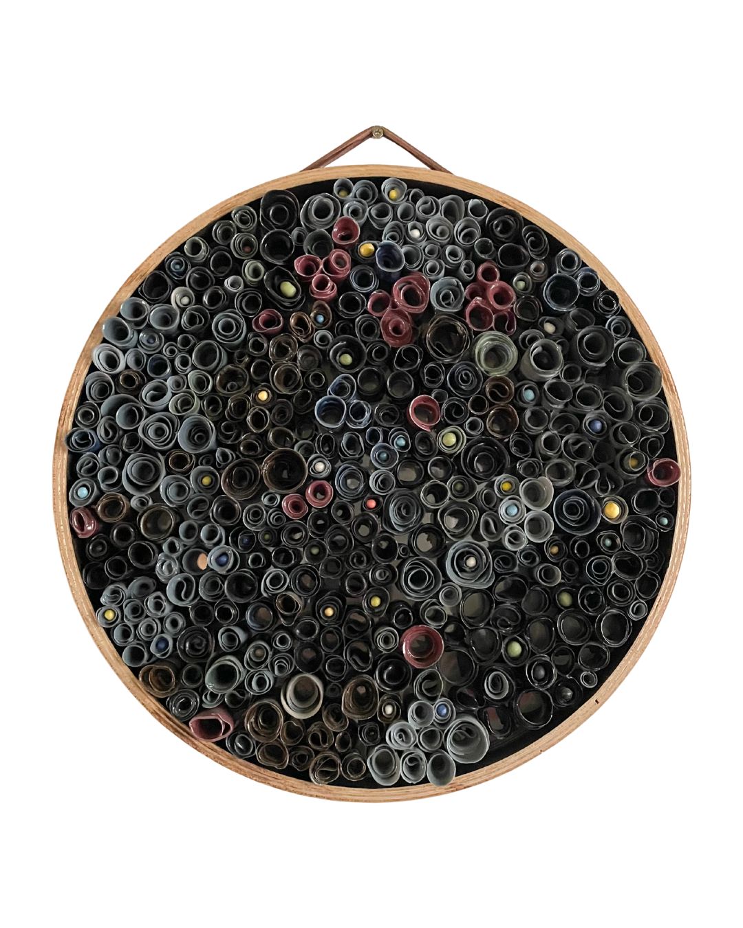 Dorthe Hold - Vægdekoration Med Roser Ø40 - Sort