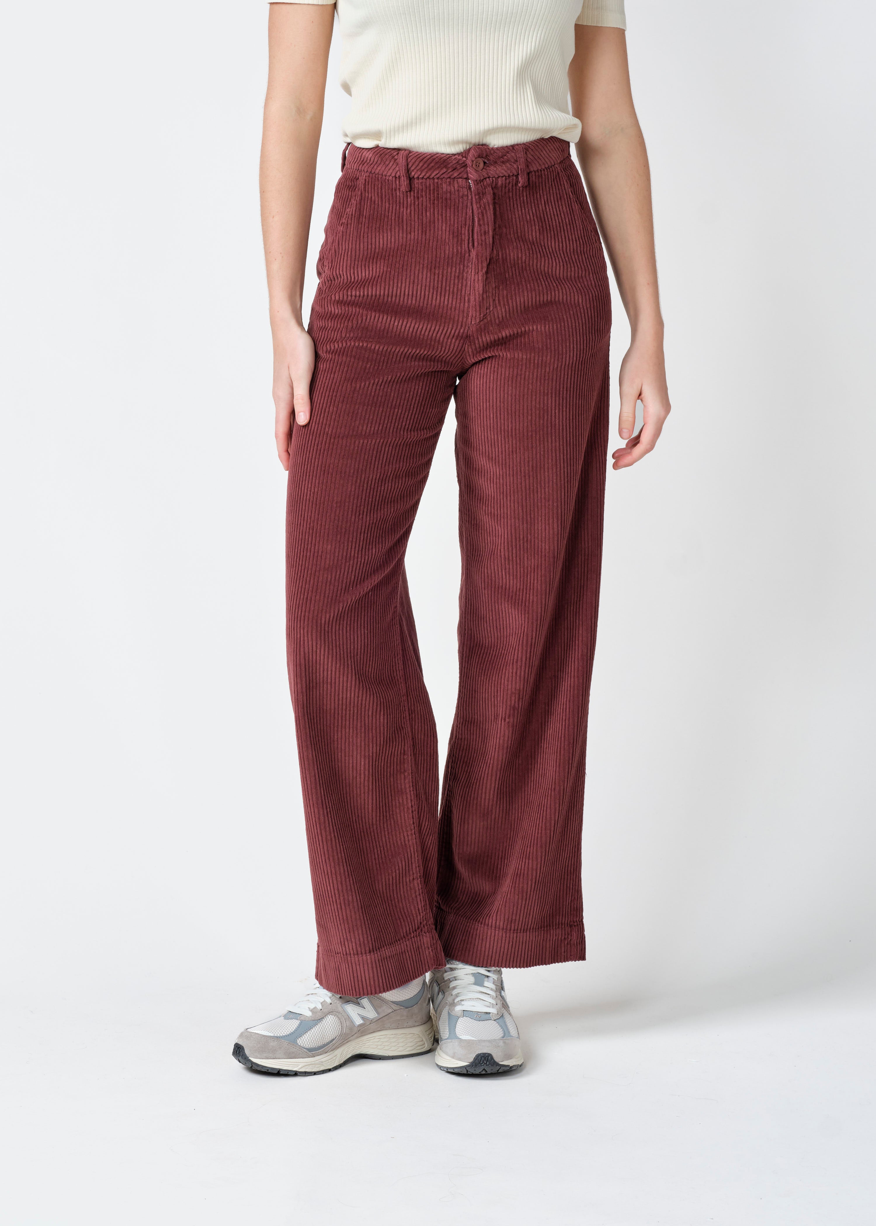 Klitmøller Collective Lydia jumbo corduroy pants GOTS