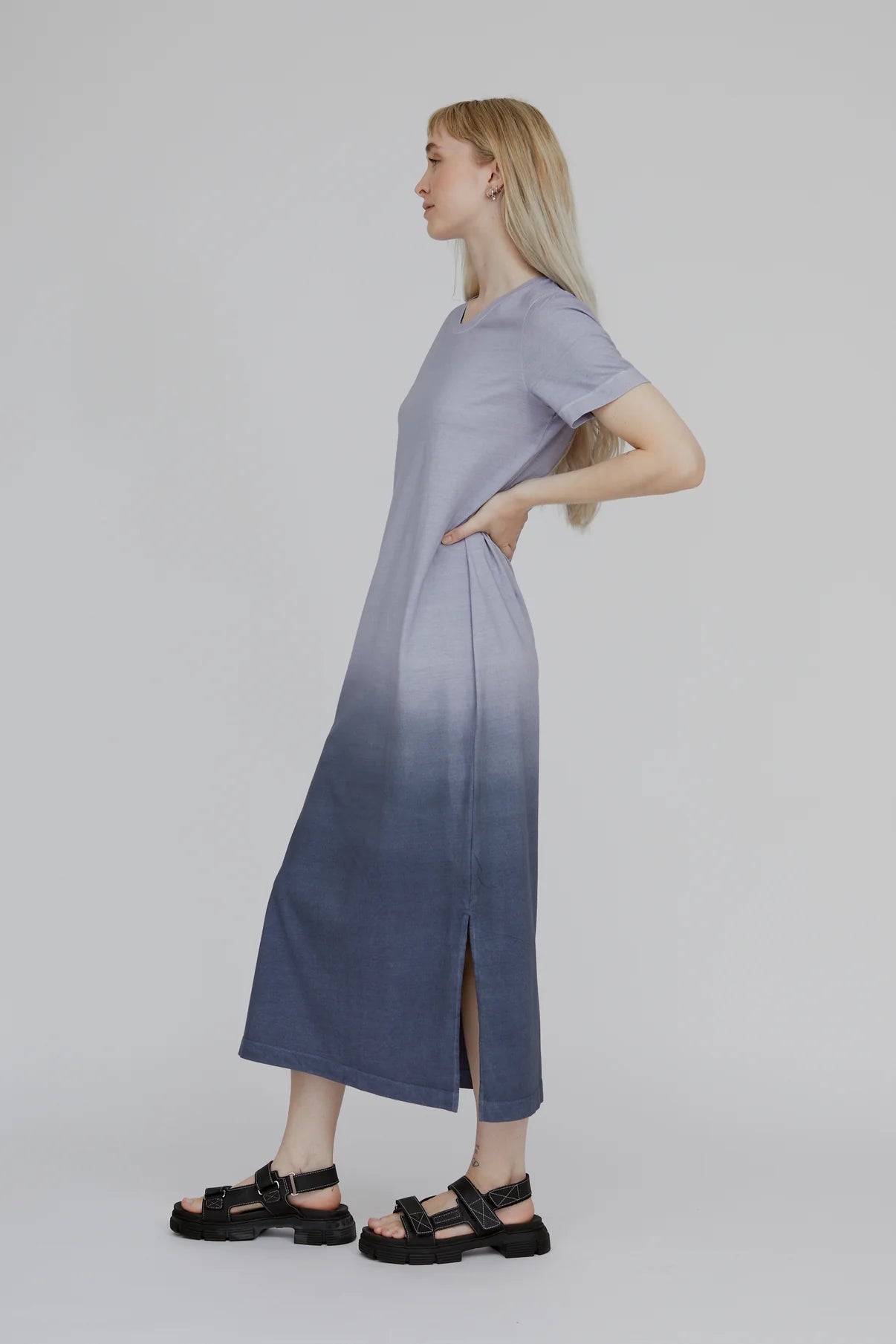 Basic Apparel Rebekka Dress Dipdye Flint Stone