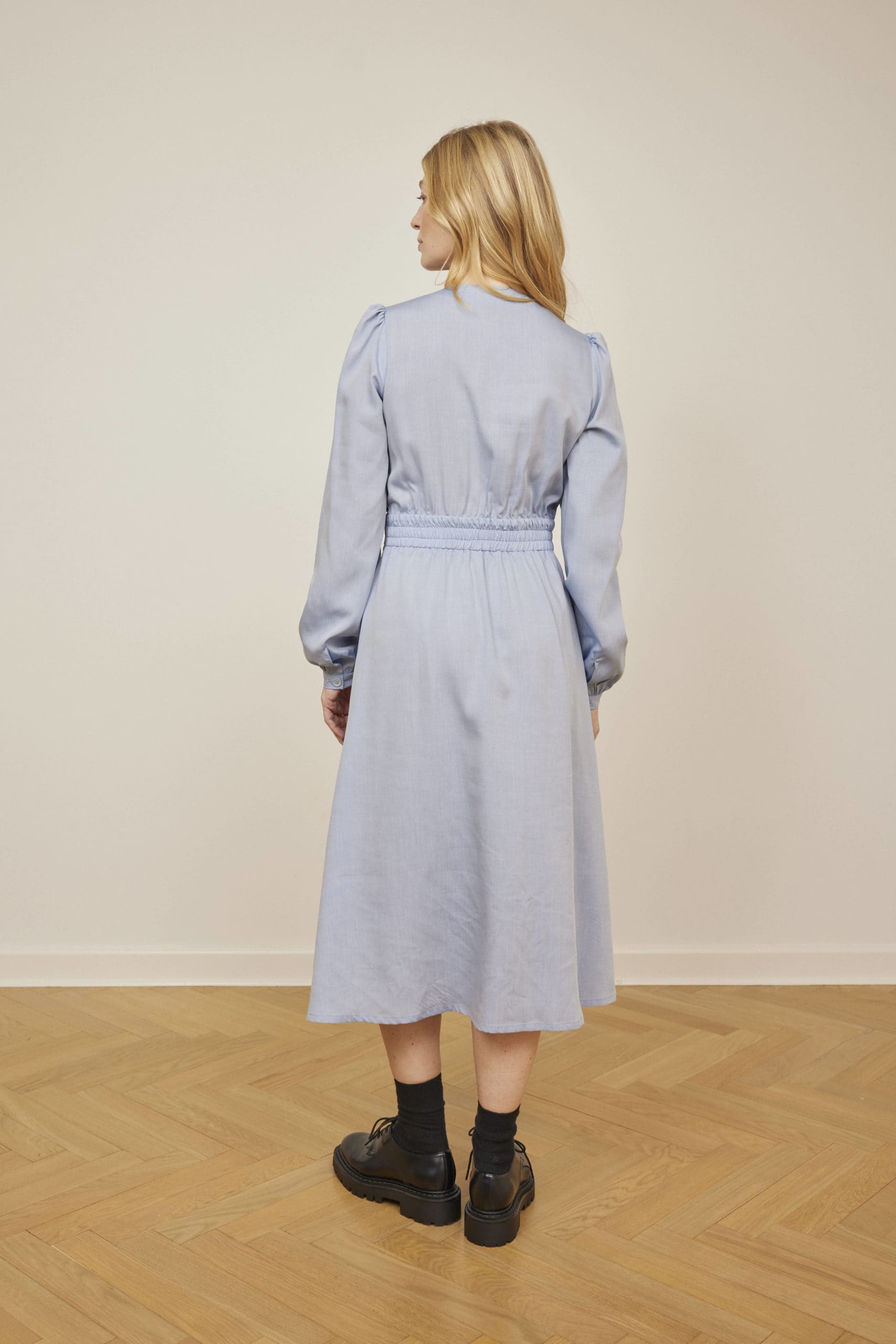 Schulz by Crowd - Kjole i Tencel - Dandy dress light Blue