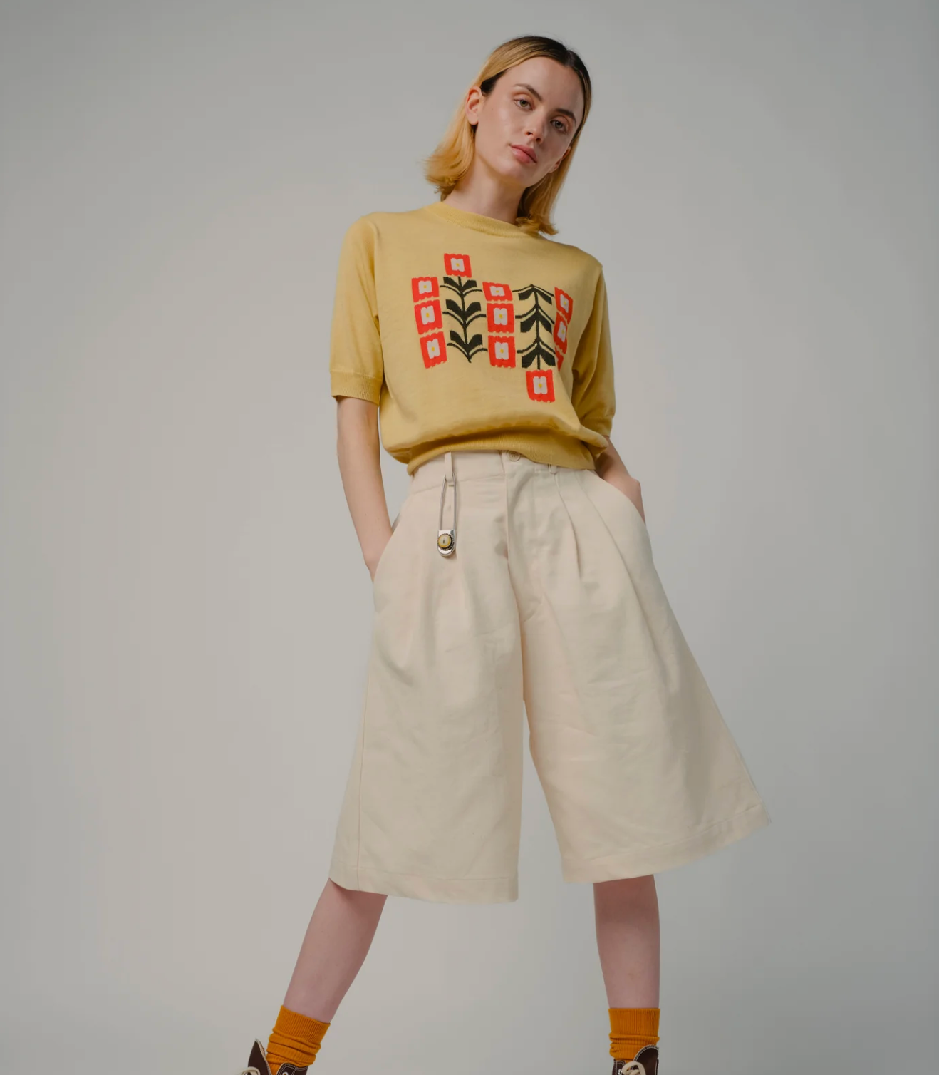 Degen - Zinnia Flower Sweater Tee -