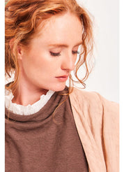 By Basics box vest w/draped neck - Camel Melange