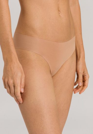 Hanro invisible cotton brazilian panty beige