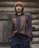 Beaumont Organic -Sierra Cay Knitted Check Top – Walnut and Night Sky Check