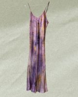 Malin Stropkjole i silke – Lilla, Lyserød og gule farver