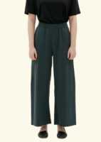 Maska – Thea flowy tencel pants – Dark bottle green